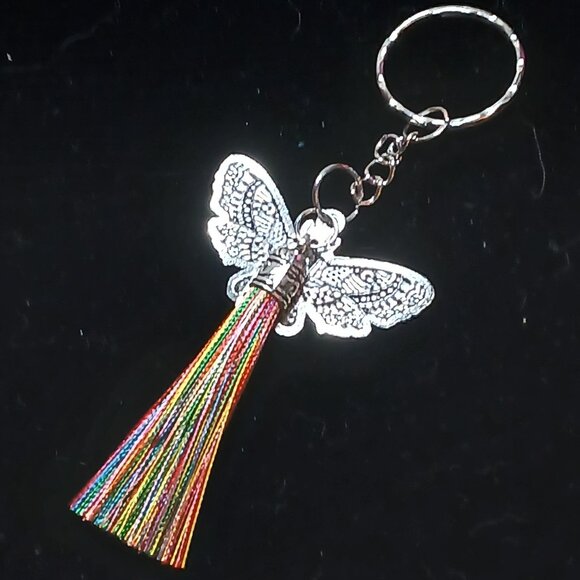 NWOT Fashion Jewelry Silver Tone Butterfly Keychain Rainbow Tassel #15 - Picture 7 of 8